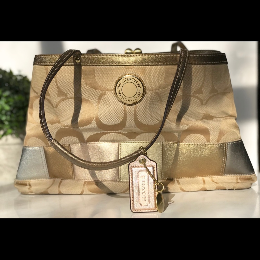 Coach purse